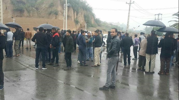 Day 19 of strikes and protests by workers of Haft Tapeh