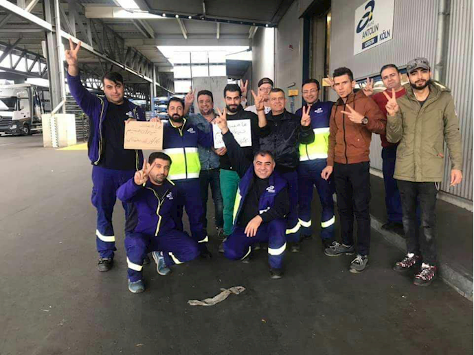 Ford automobile factory workers declared solidarity with Haft Tapeh sugar mill employess
