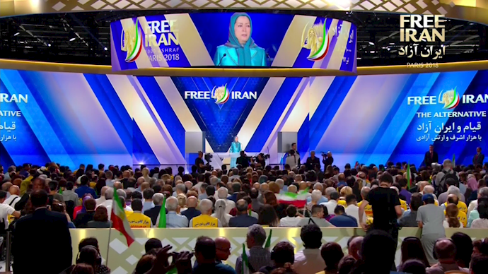 Maryam Rajavi making a speech in Iranain grand gathering in Paris