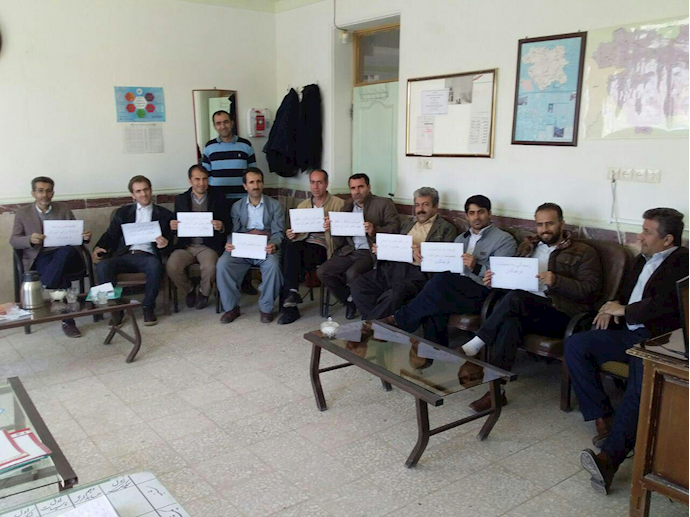 Protests by Iranian teachers in Kurdistan