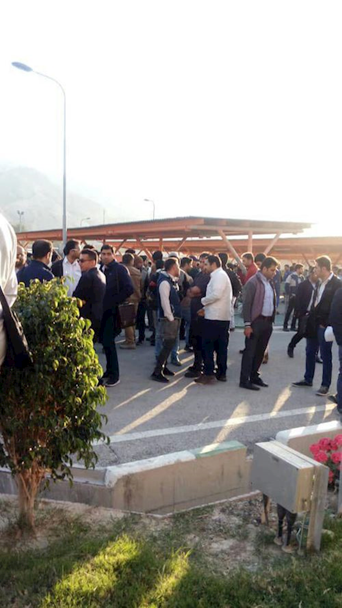 South Pars gas field employees on strike in Asaluyeh, southern Iran – March 12, 2019
