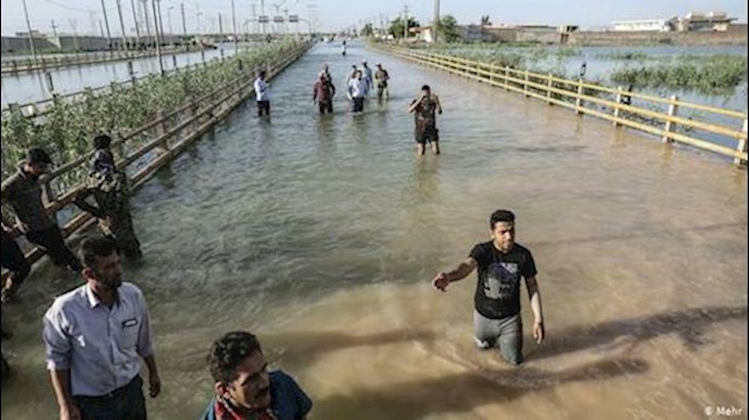Floods in Ahvaz, Khuzestan Province, are threatening the lives of tens of thousands of people