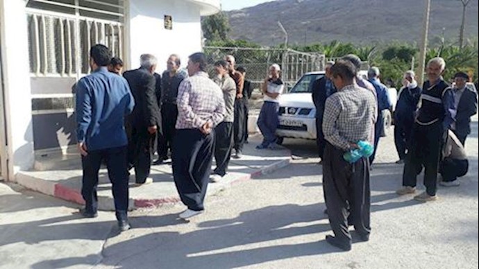 Sarpol Zahab – Villagers holding a protest rally – May 21, 2019