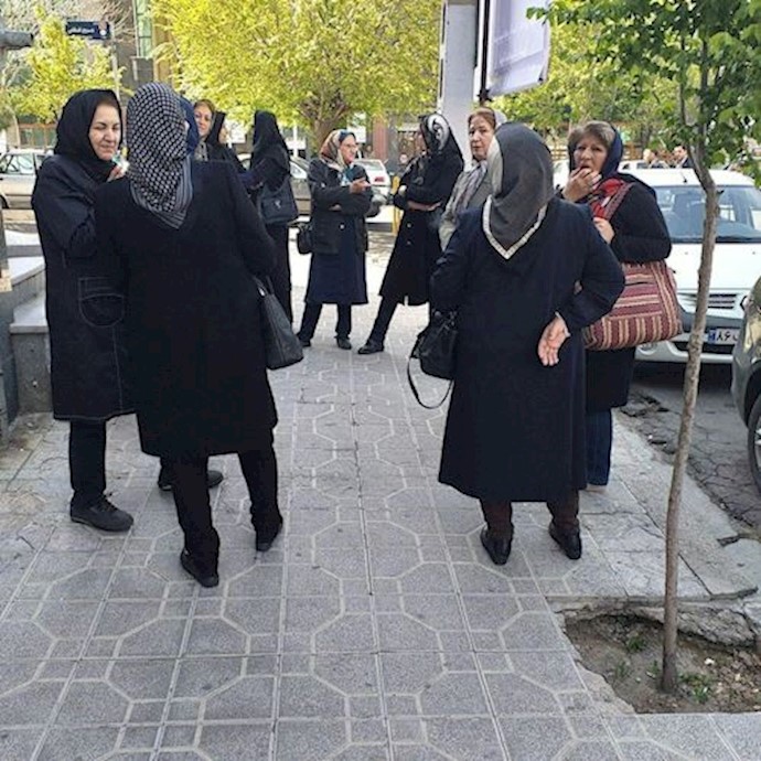 Tabriz   women teachers are joining the nationwide protest rally