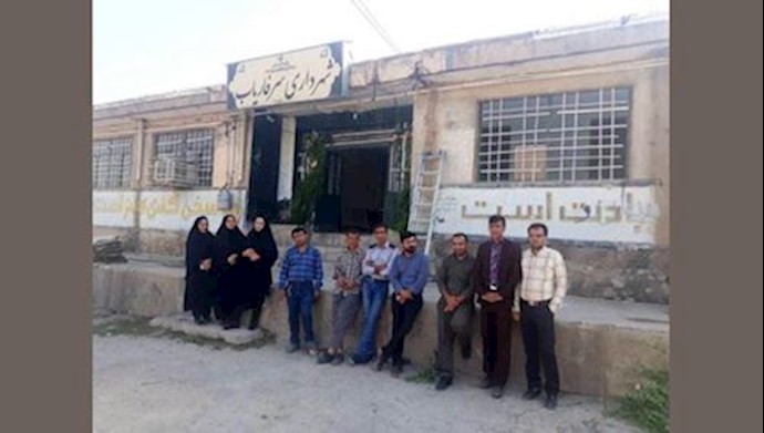 Municipality workers on strike in Sarfariab, Kohgiluyeh & Boyer-Ahmad Province, southwest Iran