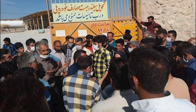 People in Bojnourd, northeast of Iran, are protesting the lack of gas and oil in the city