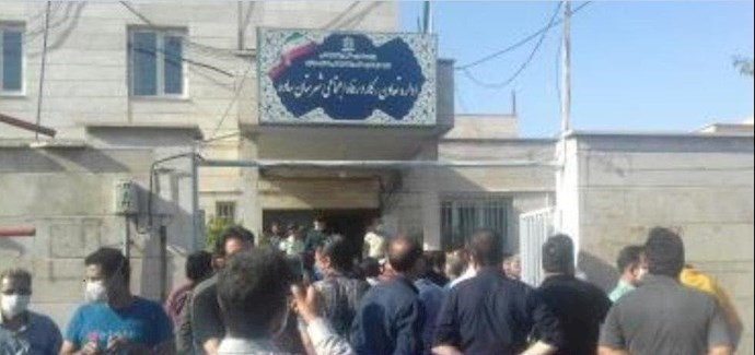 Protests by tolls station employees of Qazvin