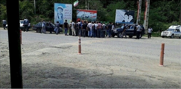 Shafa Rud Dam workers holding a protest rally in northern Iran—August 27, 2020
