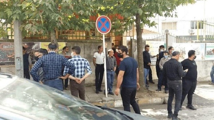 Protest by workers of the Karkavan Jalili Industrial-Mining Company-Savadkuh, northern Iran—September 21, 2020